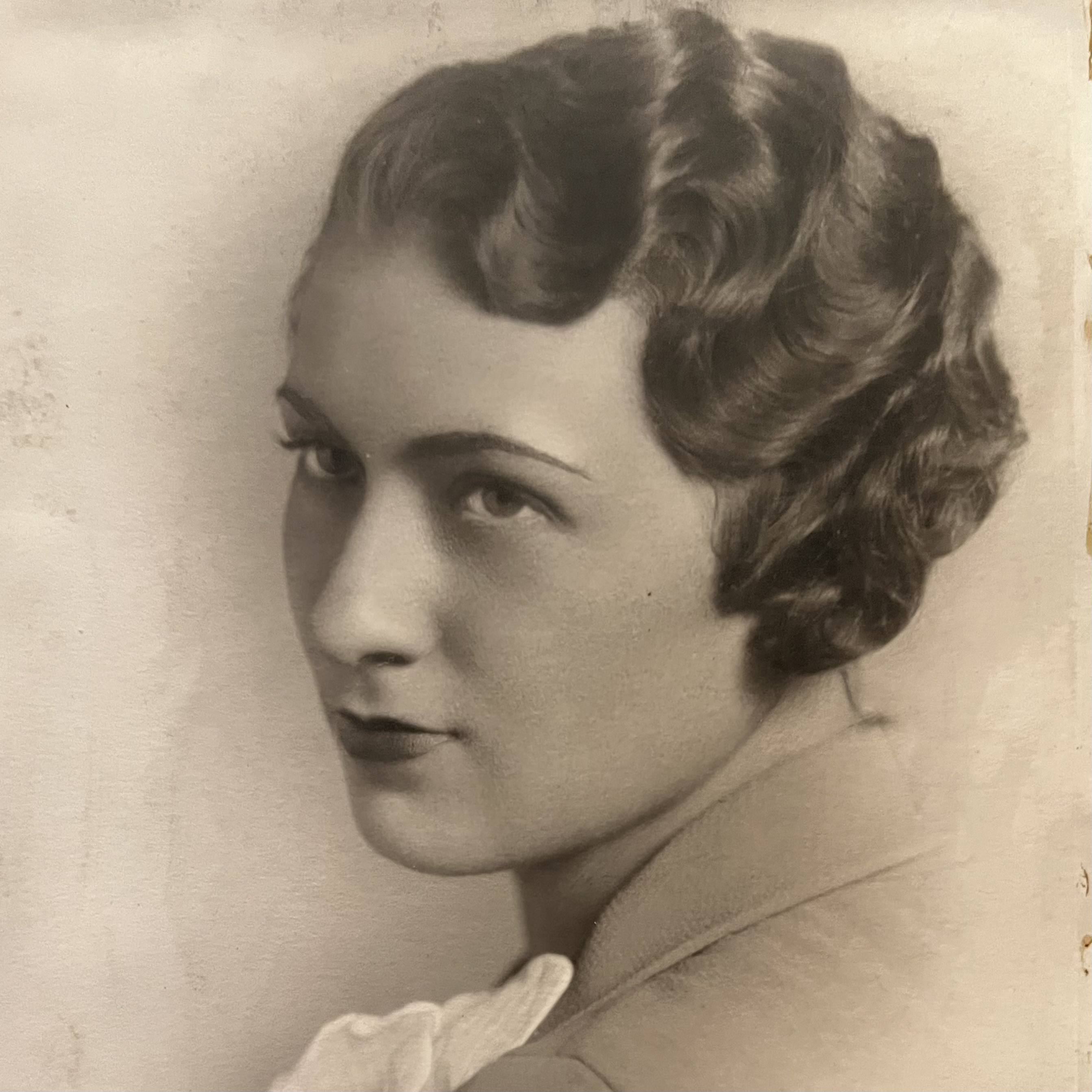 Bertha “Diane” (Fruitman) Vaughnn